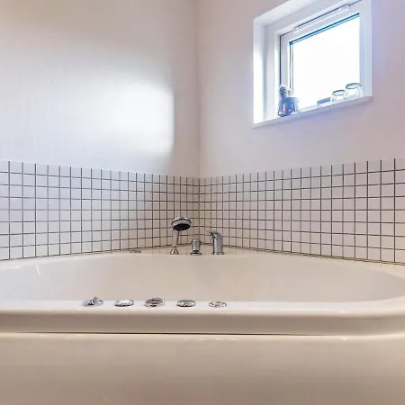 펜션 With Baring Vig View