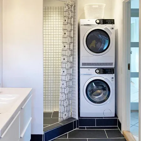 펜션 With Baring Vig View