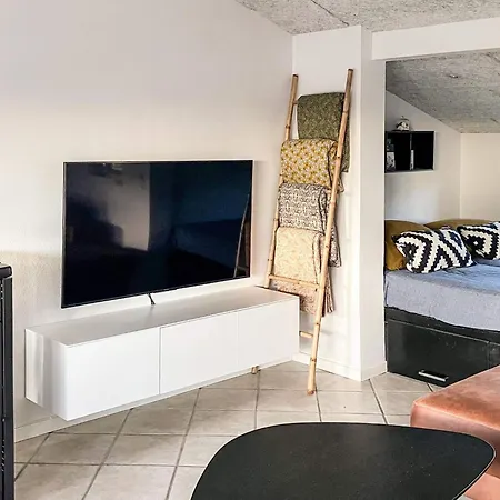 펜션 With Baring Vig View